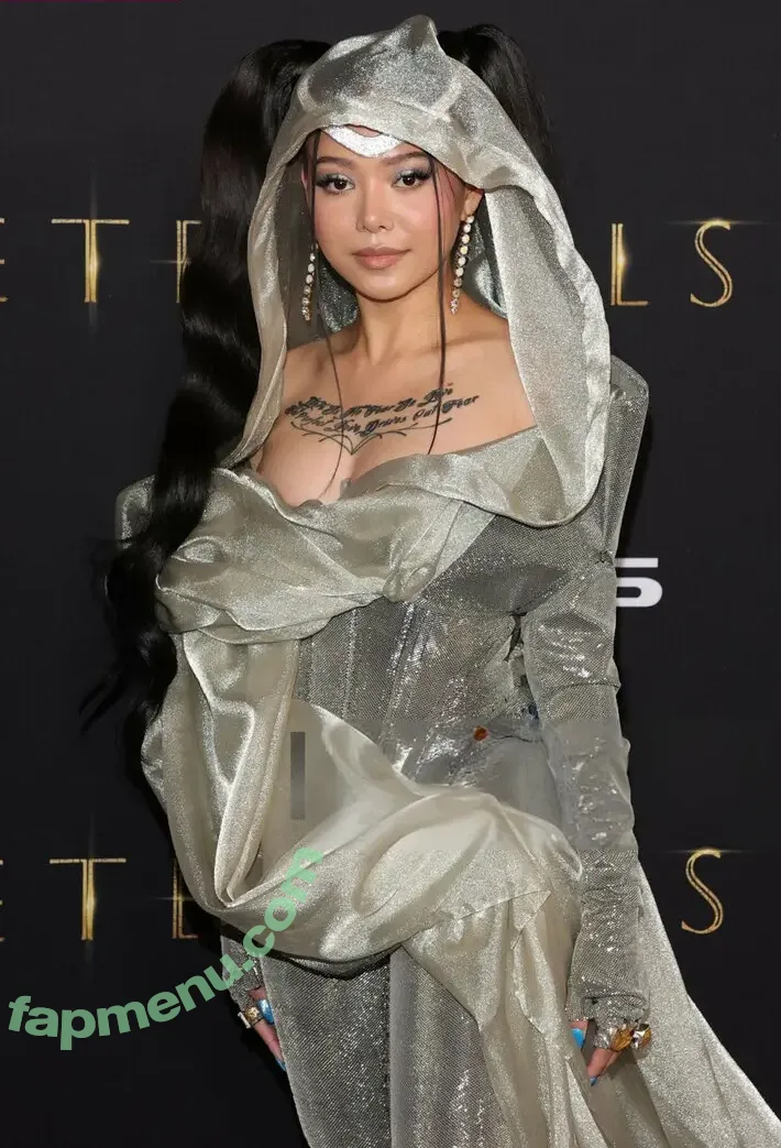 Bella Poarch nude photo #0207 (bellapoarch / bllapoarch)