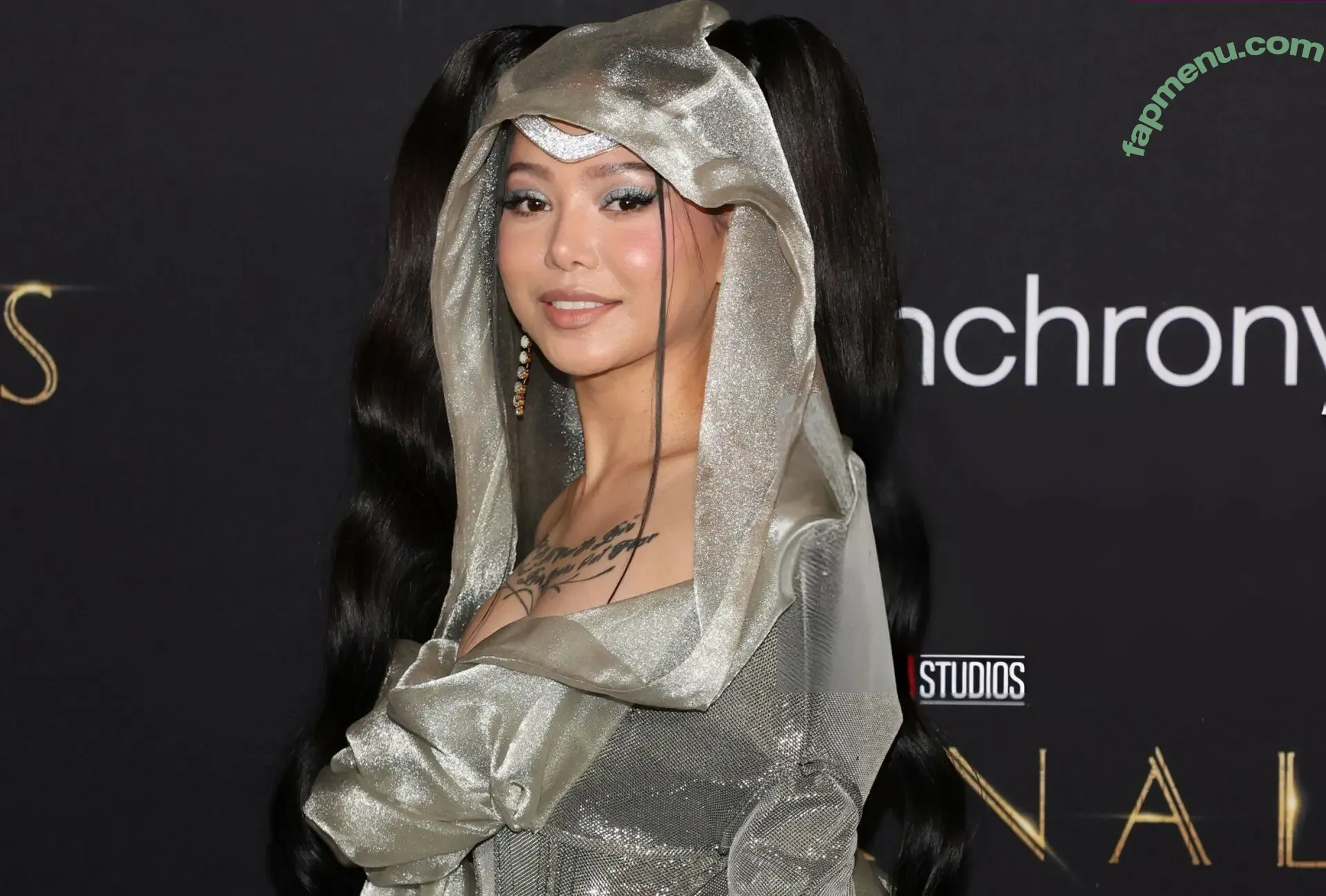 Bella Poarch nude photo #0230 (bellapoarch / bllapoarch)