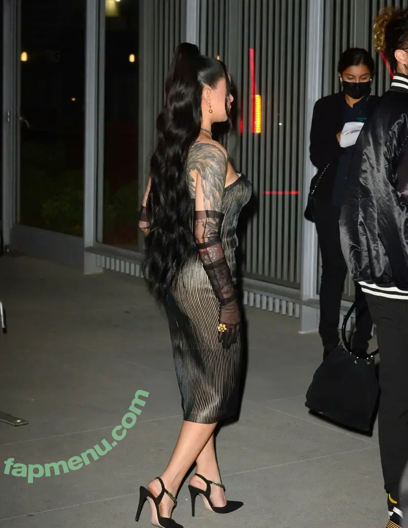 Bella Poarch nude photo #0241 (bellapoarch / bllapoarch)