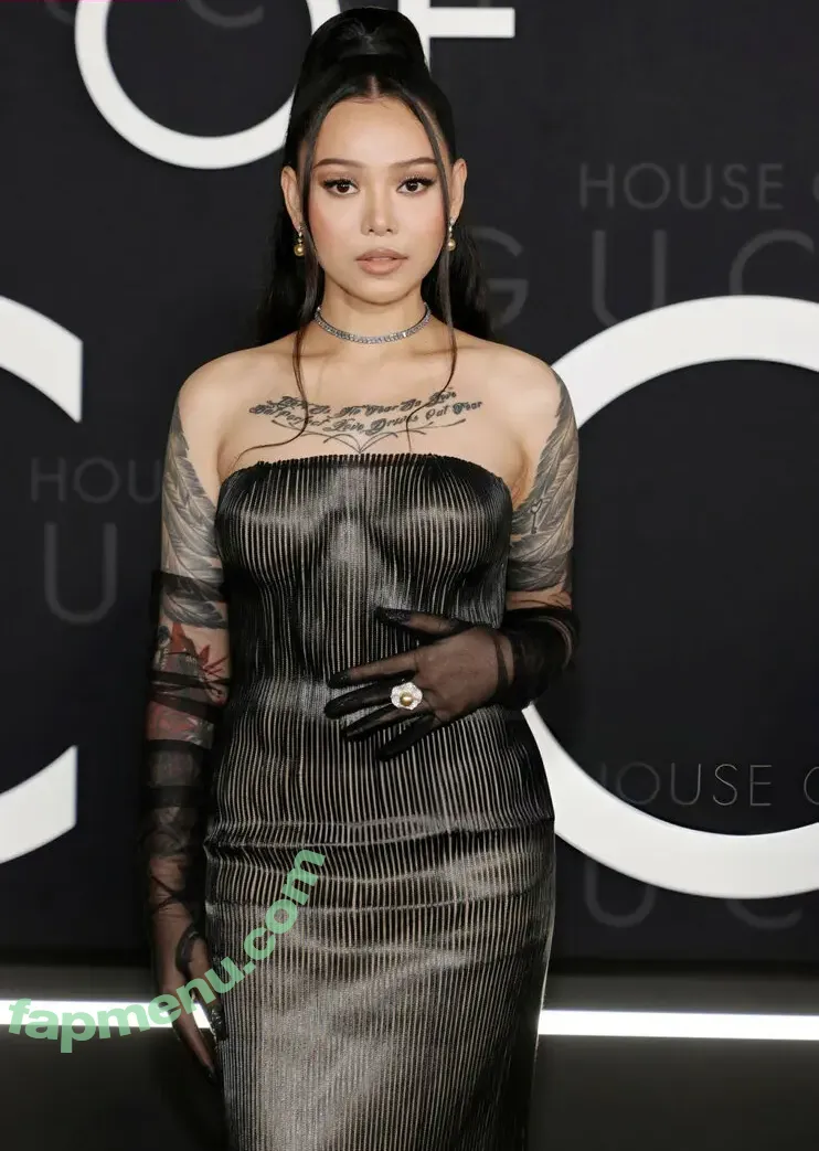 Bella Poarch nude photo #0244 (bellapoarch / bllapoarch)