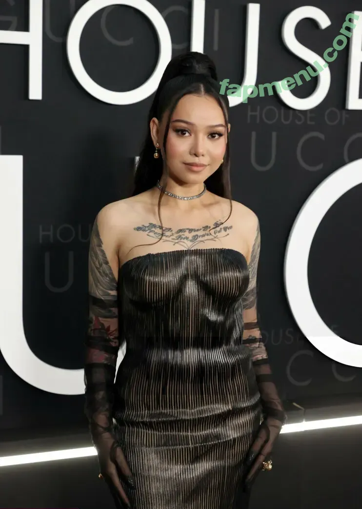 Bella Poarch nude photo #0252 (bellapoarch / bllapoarch)