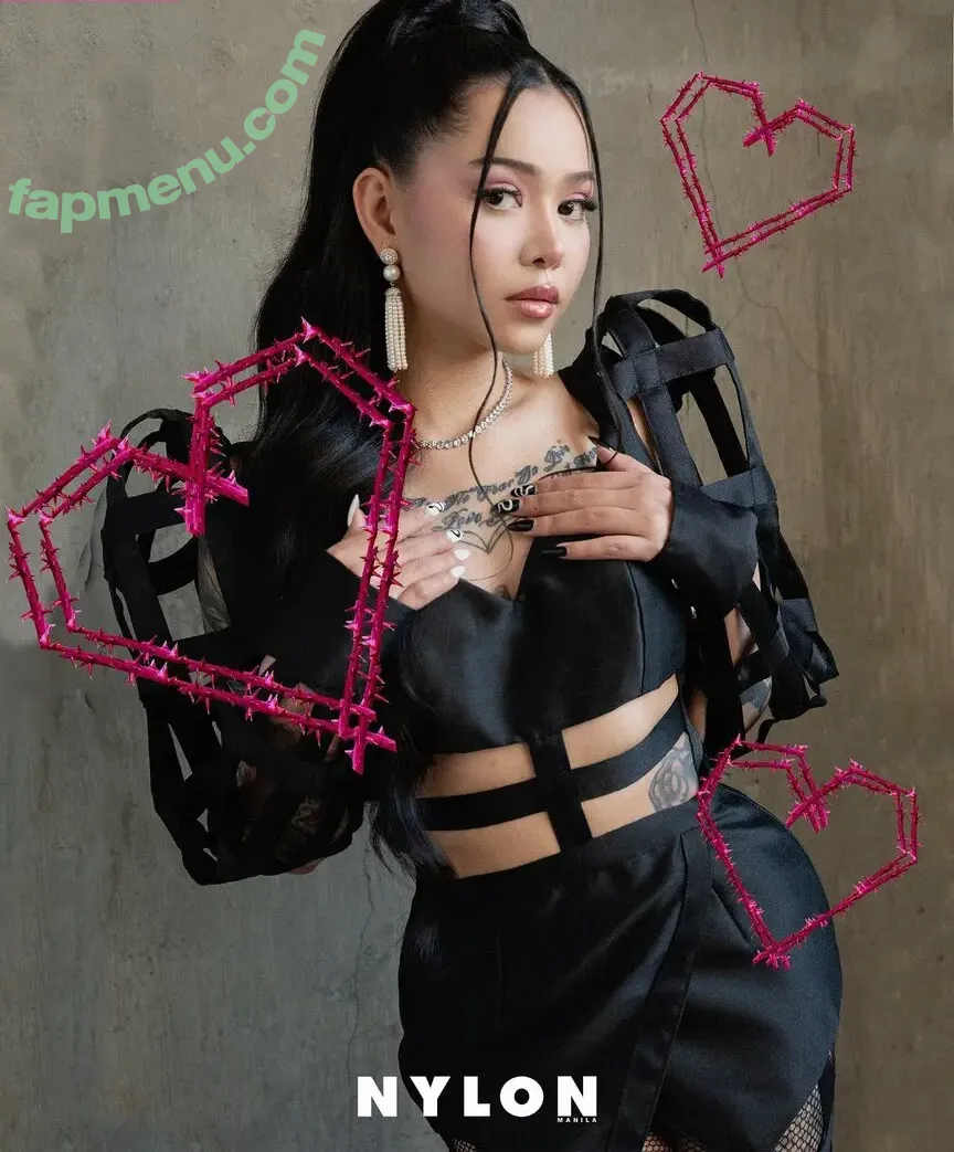 Bella Poarch nude photo #0310 (bellapoarch / bllapoarch)