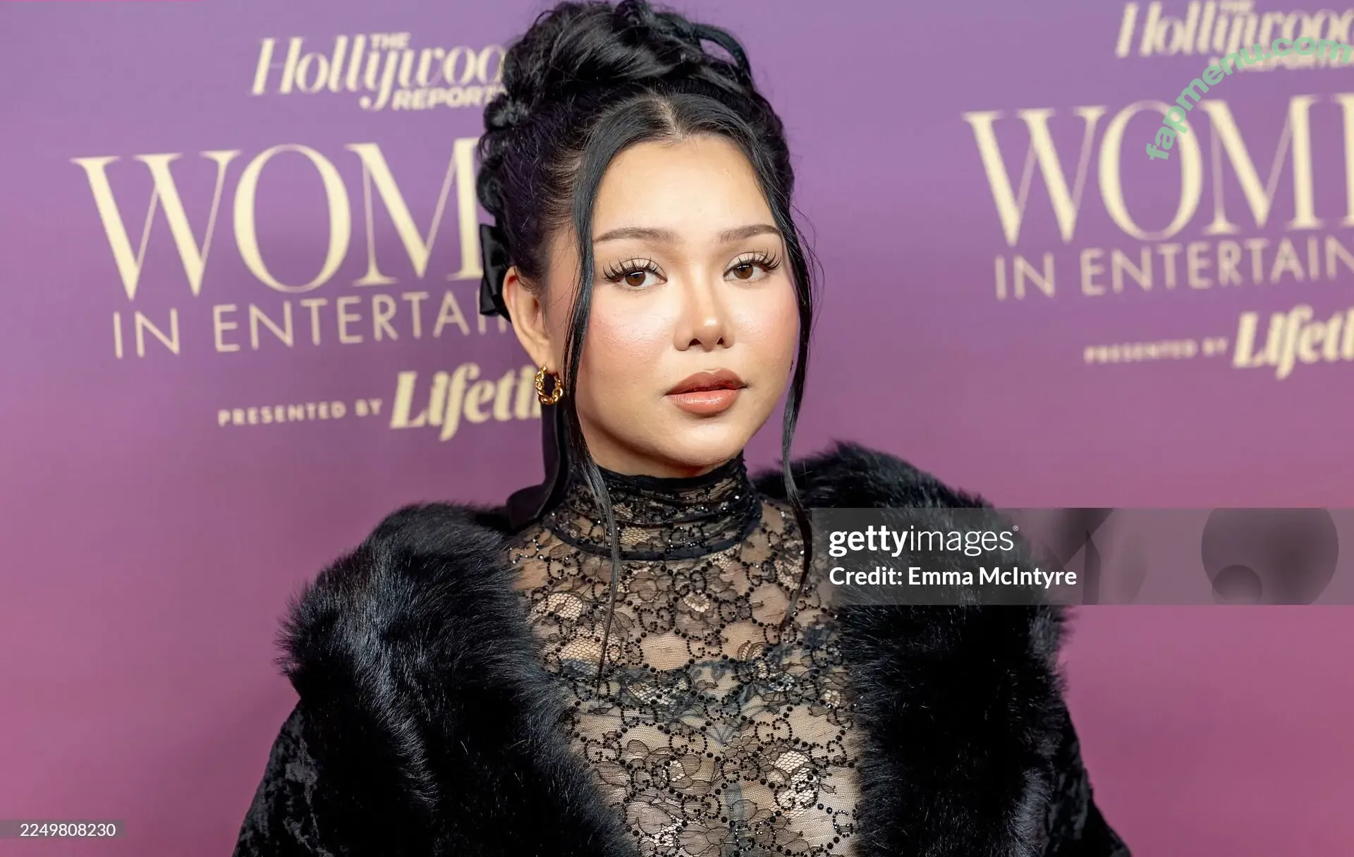 Bella Poarch nude photo #0876 (bellapoarch)