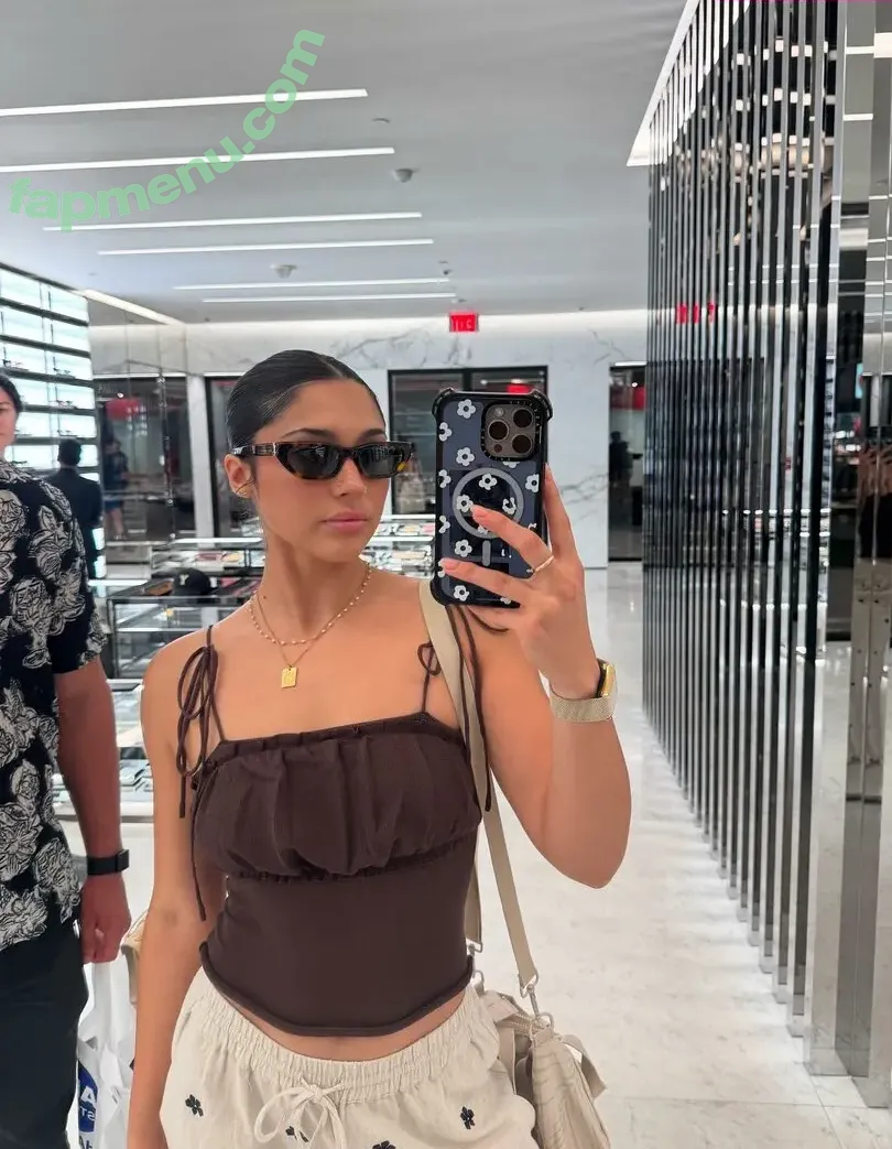 Bella Ramos nude photo #0021 (bella.ramos / bellasramos)