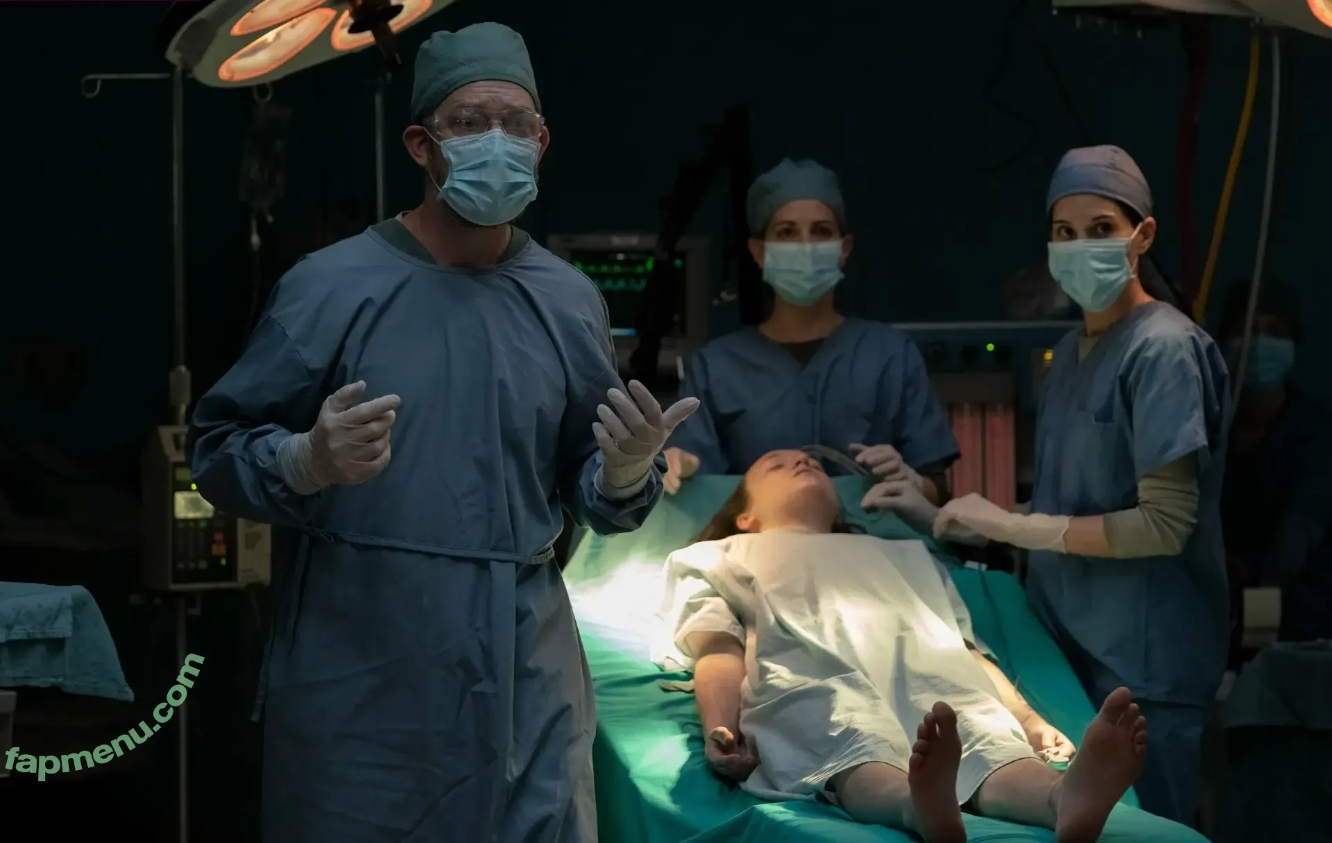 Bella Ramsey nude photo #0047 (BellaRamsey)