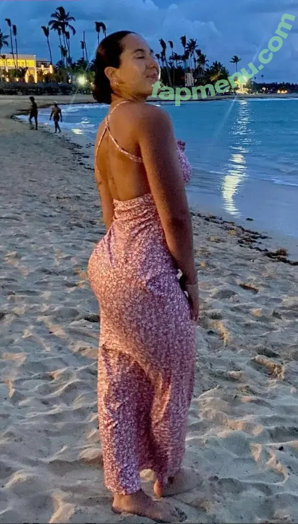 Bella Santry nude photo #0029 (bella.santry)