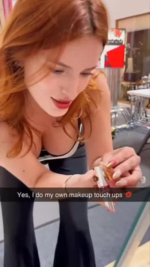 Bella Thorne / bellathorne nude photo #4308