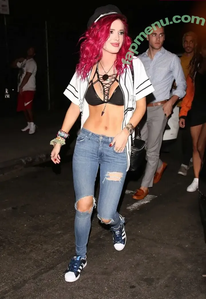 Bella Thorne nude photo #0021 (Bella Thorne)
