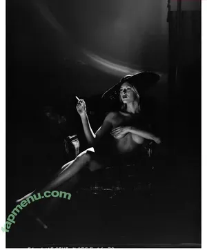 Bella White / bbellaawhite nude photo #0004