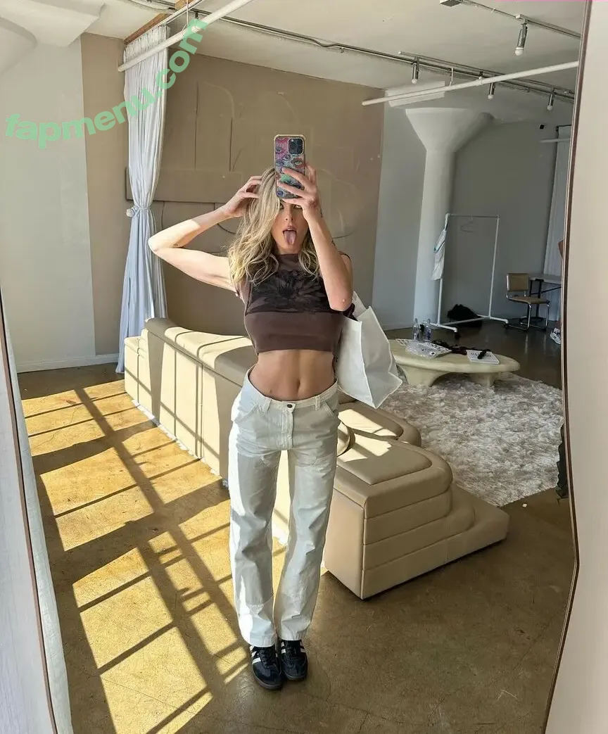 Bella White nude photo #0332 (bbellaawhite)