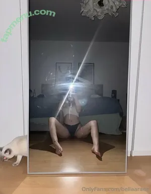 bellaaraee / bellaaraee_ nude photo #0008