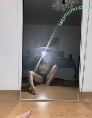 bellaaraee / bellaaraee_ nude photo #0009