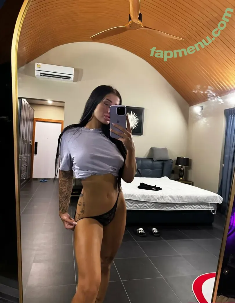 bellaauroraa nude photo #0025 (bellaaurora_)