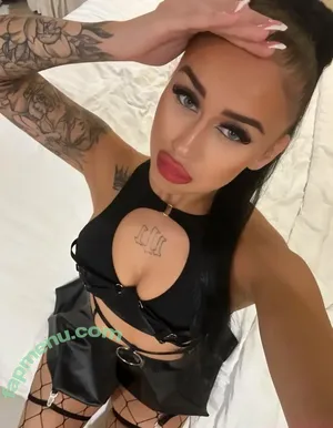 bellaauroraaaa / bellaaauroraaa nude photo #0004