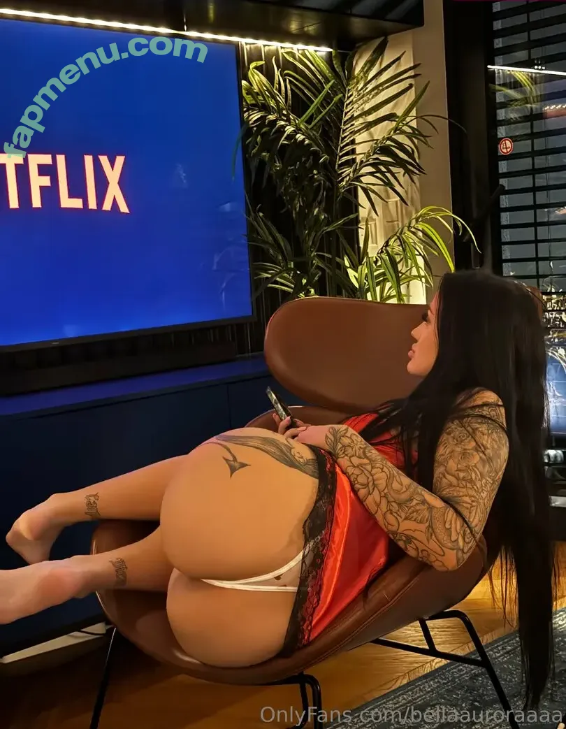 bellaauroraaaa nude photo #0025 (bellaaauroraaa)