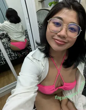 bellaawaifu / bellaxskyyeee nude photo #0090