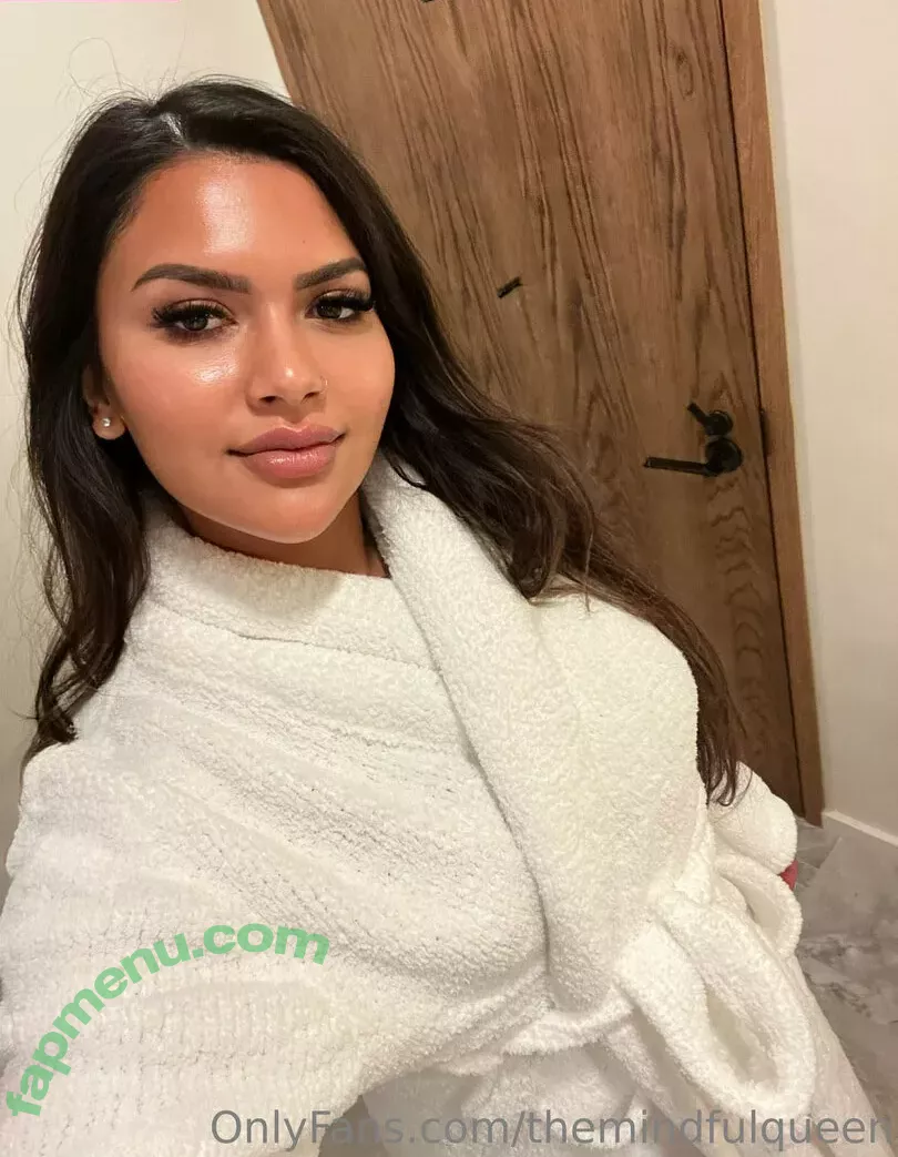 bellabendss nude photo #0005 (bellabendss)