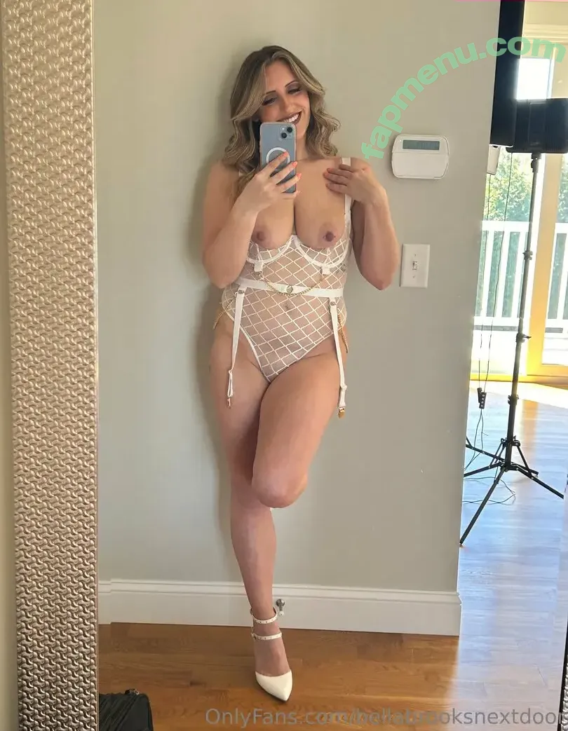 bellabrooksnextdoor nude photo #0007 (bellabrooksnextdoor)