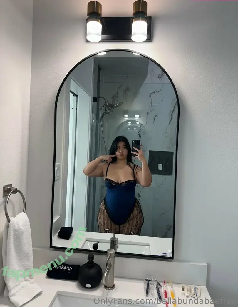 bellabundabaefree nude photo #0017 (bellabundabaefree)