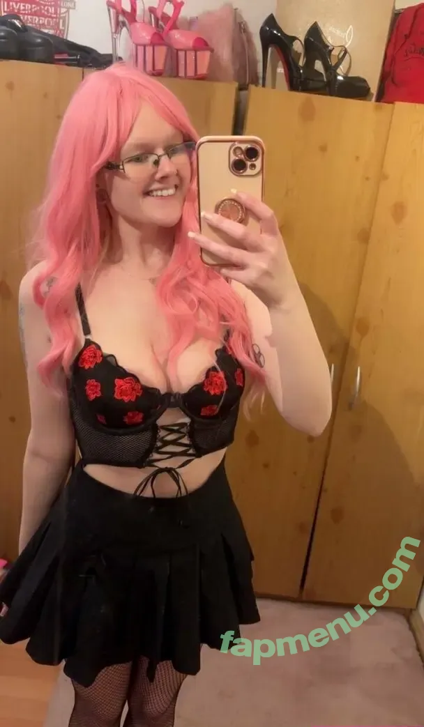 bellachelseafree nude photo #0018 (bellachelseafree)