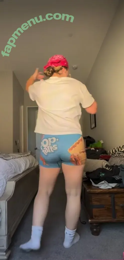 Belladeserio nude photo #0018 (bbella.deserio)