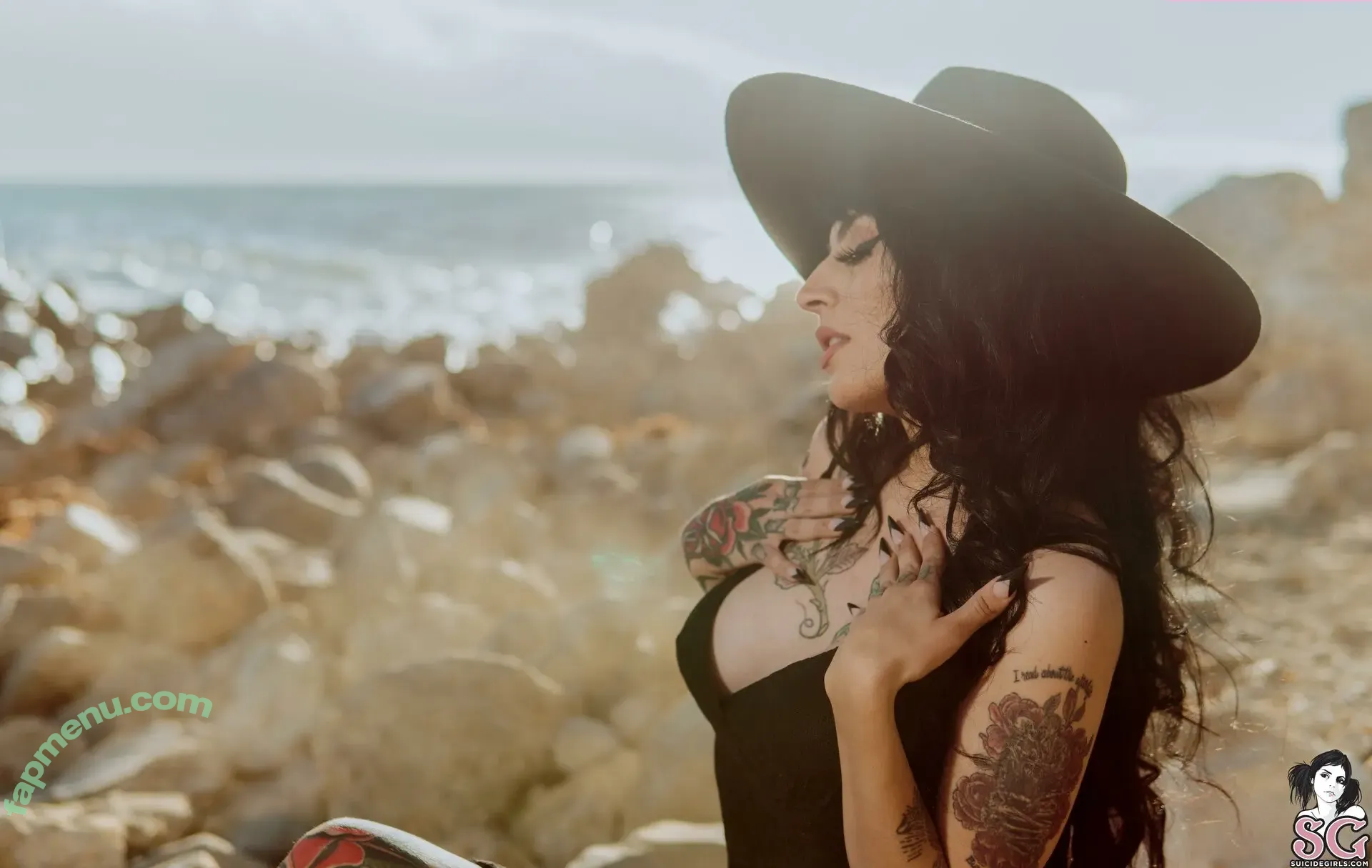 Belladona nude photo #0195 (belladona702 / belladonala)