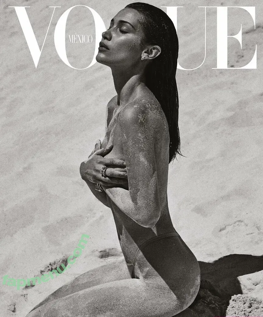 bellahadid nude photo #0014 (bellahadid)
