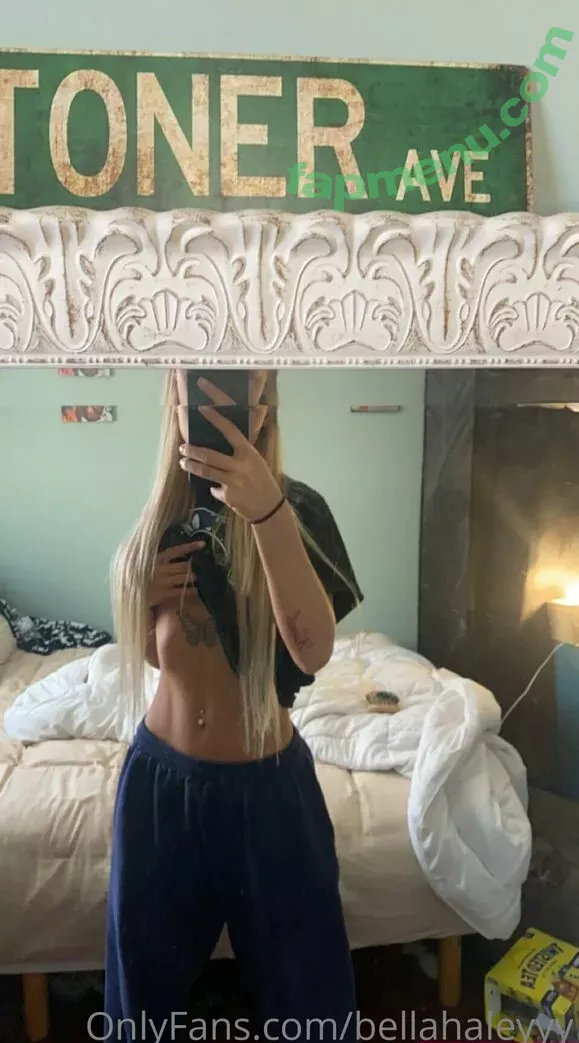 bellahaleyyy nude photo #0022 (bellahaleyyy)