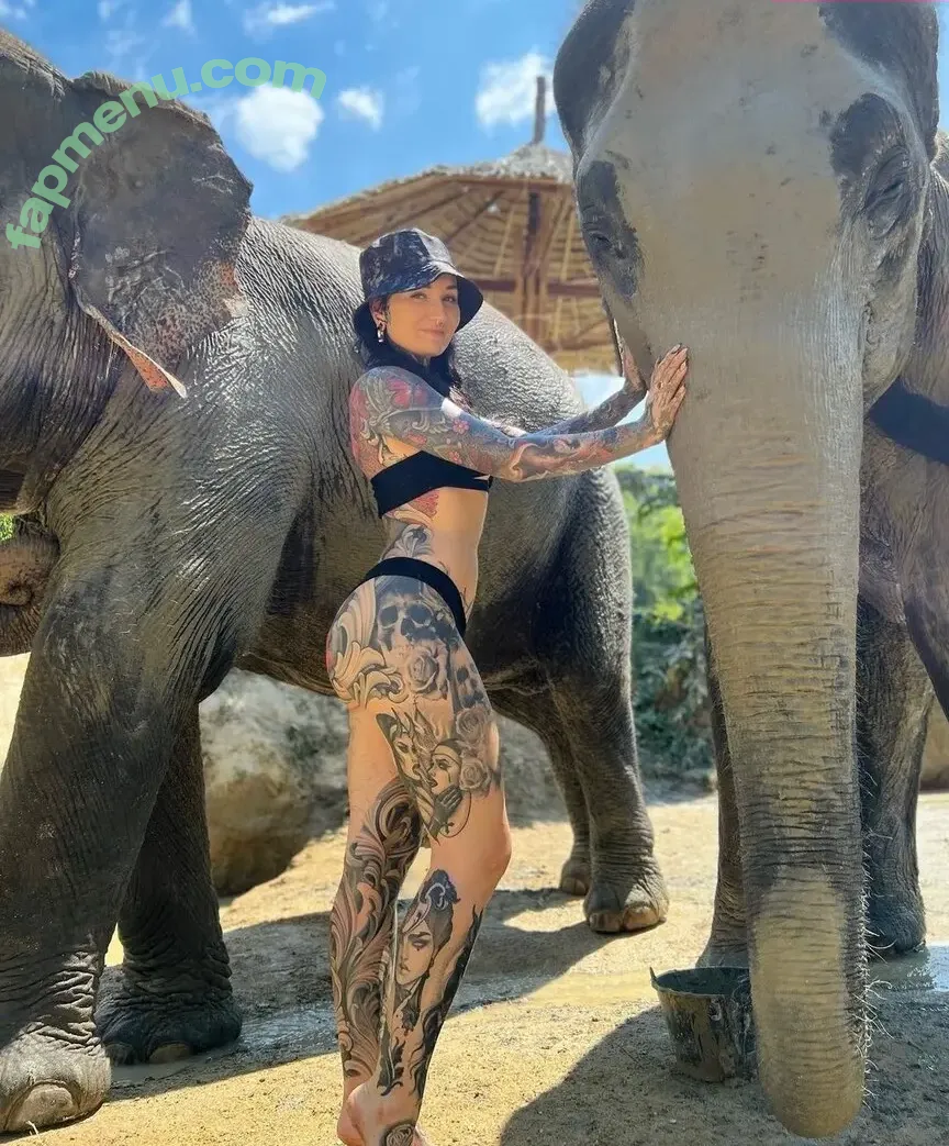 Bellaisadora nude photo #0068 (bella_isadora_official)
