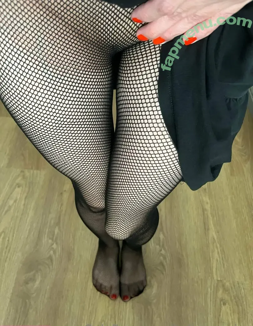 bellamaariax nude photo #0016 (bellamarie.x)