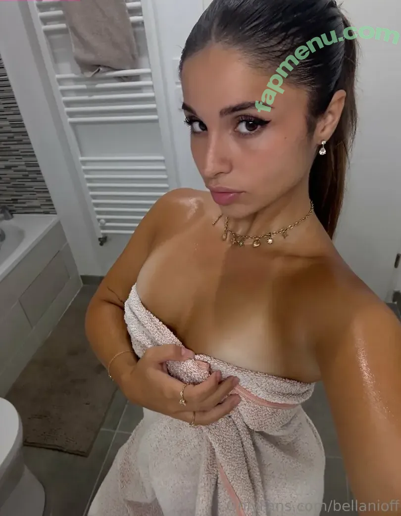 bellanioff nude photo #0048 (BellaniOff20 / labellanirealoff)