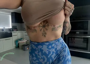  nude photo #0005