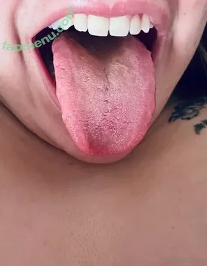 bellathecat / bigbellathecat nude photo #0002