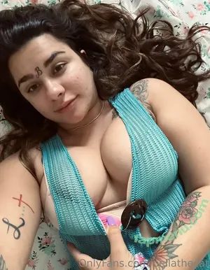 bellathecat / bigbellathecat nude photo #0009