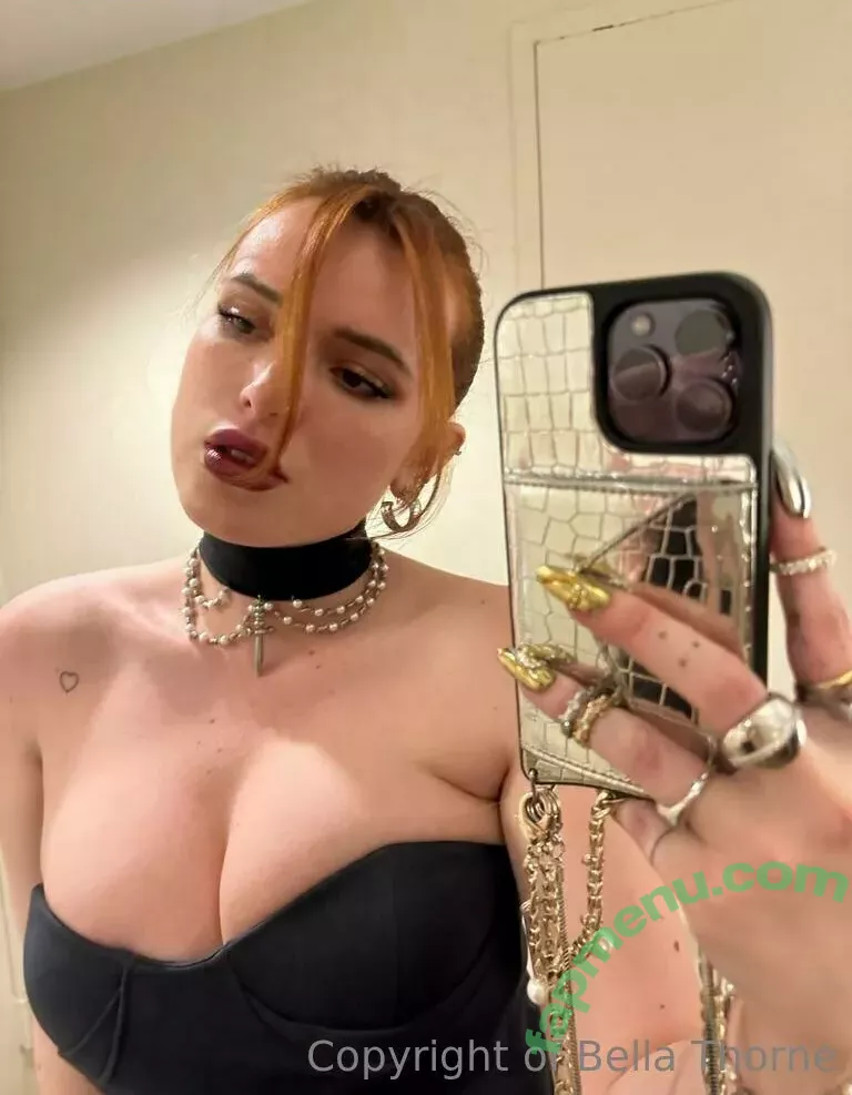 Bella Thorne nude photo #0515 (bellathorne)