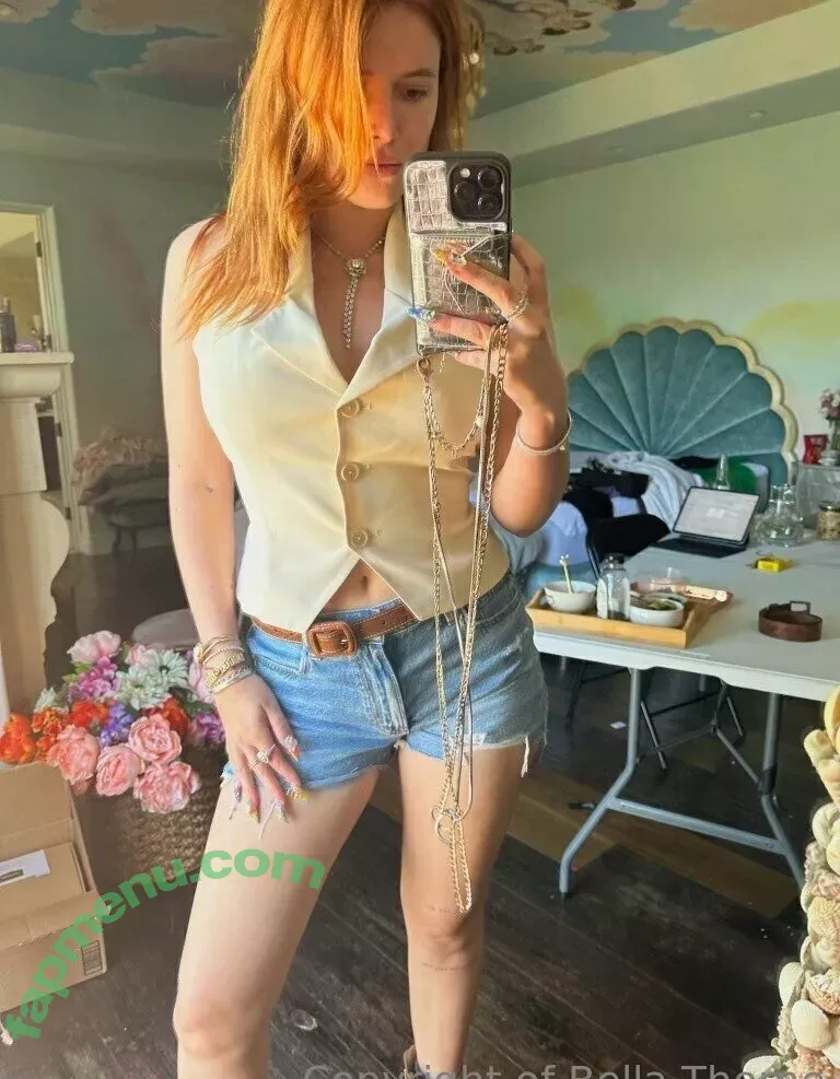 Bella Thorne nude photo #0550 (bellathorne)