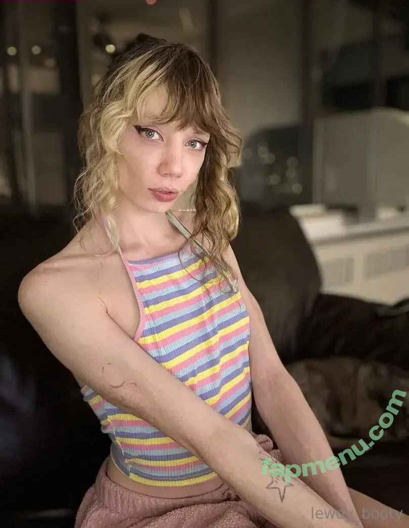 bellathrnexo nude photo #0013 (bellaxxthrne)