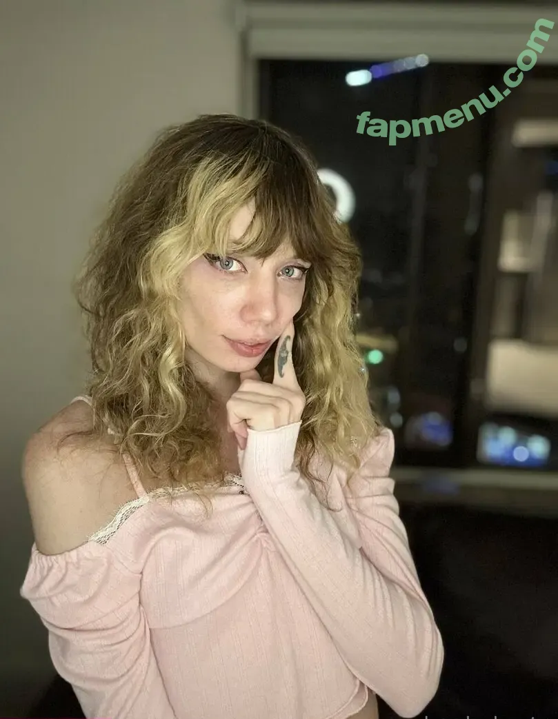 bellathrnexo nude photo #0032 (bellaxxthrne)