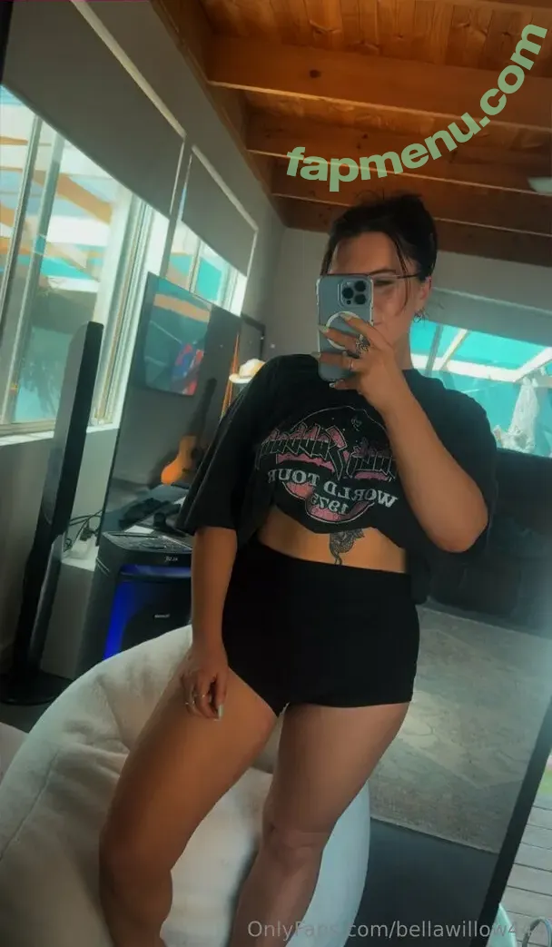 bellawillow444 nude photo #0026 (bellawillow444)