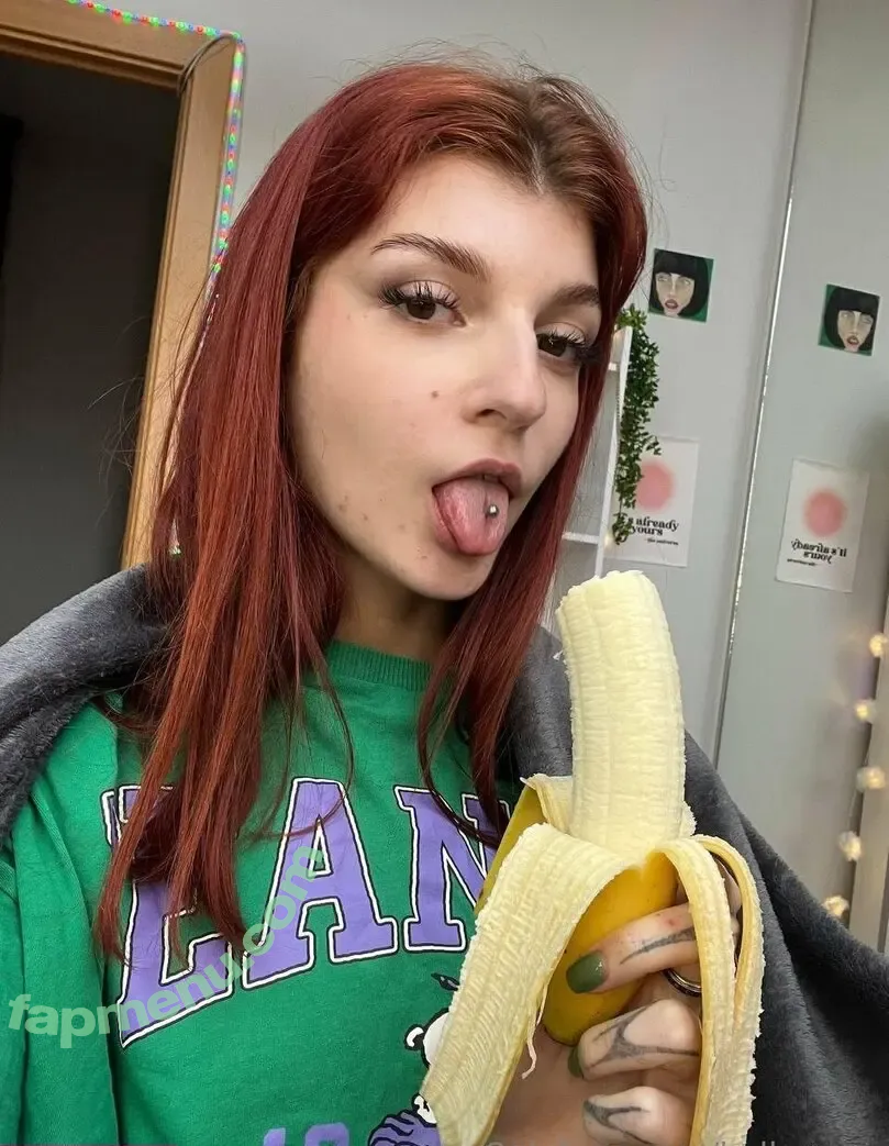 bellayunaa nude photo #0010 (bellayunaa)