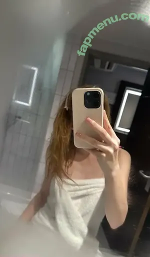 Belle Delphine / belle.delphine / belledelphine / bunnydelphine nude photo #9982