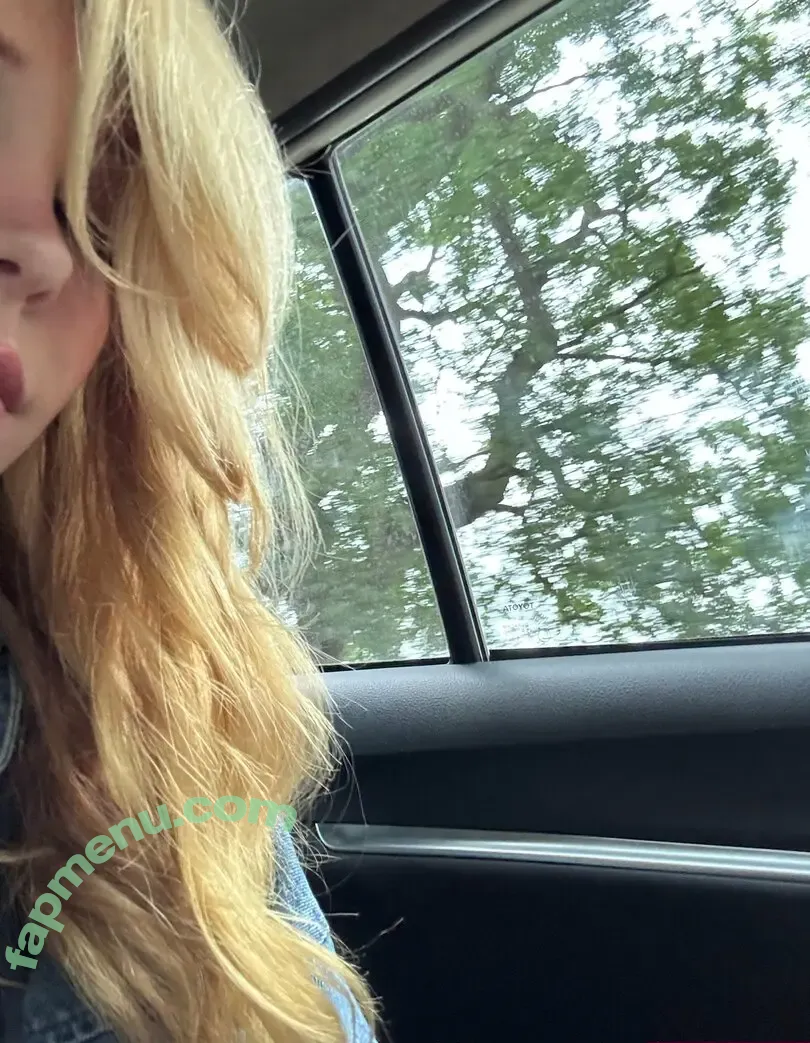 Belle Delphine nude photo #9985 (belle.delphine / belledelphine / bunnydelphine)