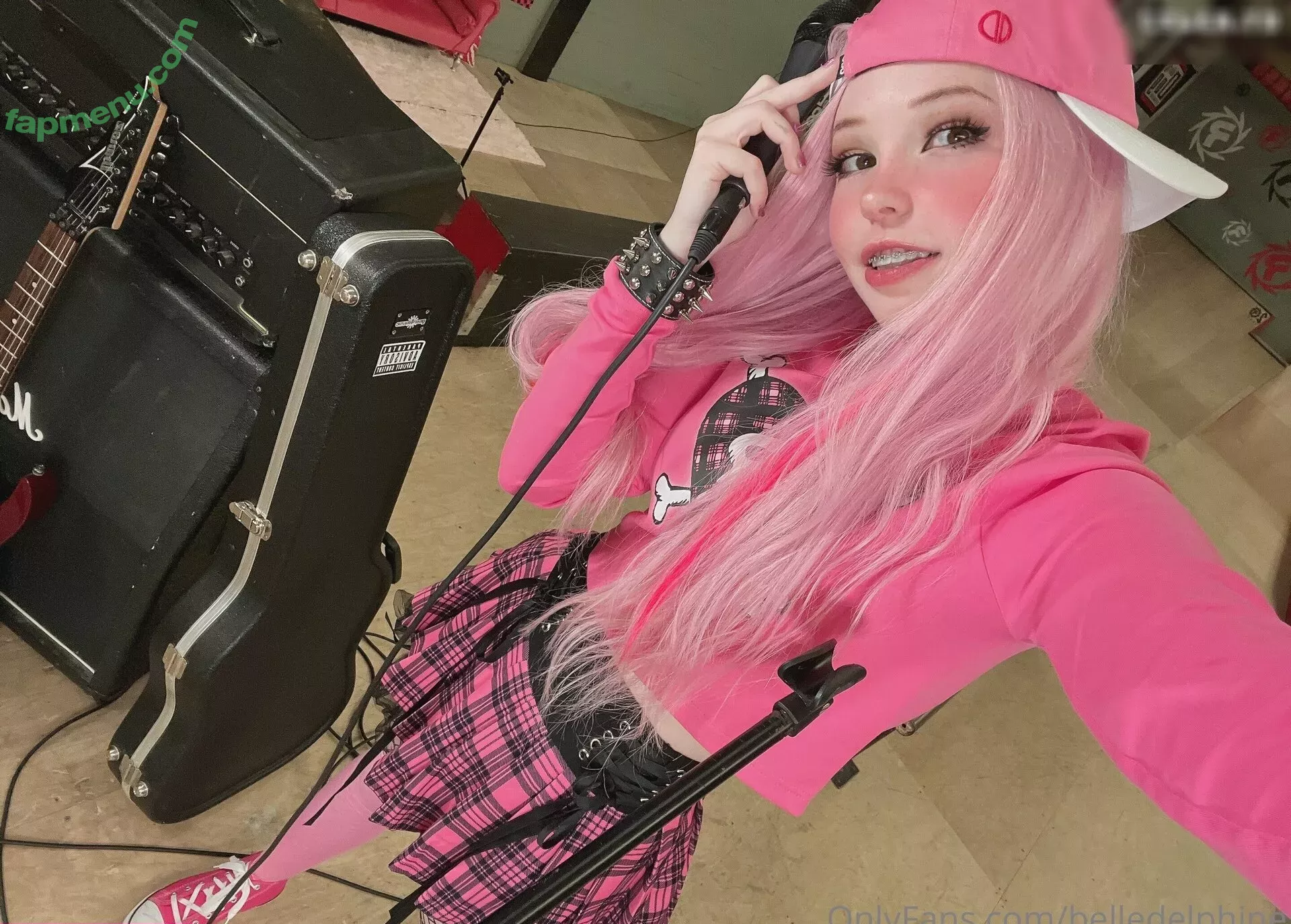 Belle Delphine nude photo #8997 (Socials / belle.delphine / belledelphine / bunnydelphine)