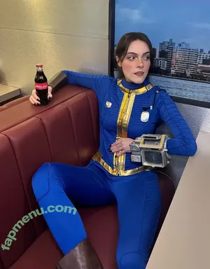 Belle Hendges / bellehendges nude photo #0017