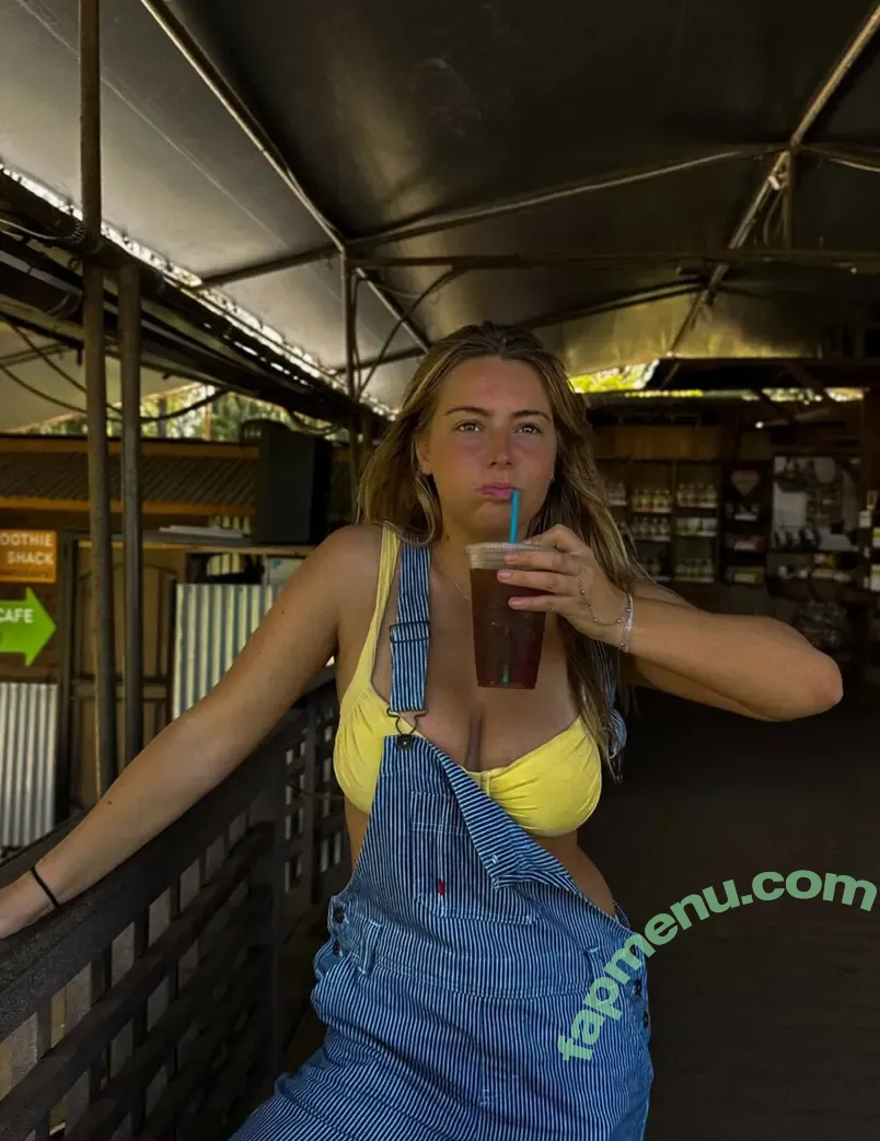 Belle Warren nude photo #0014 (belle.warren)