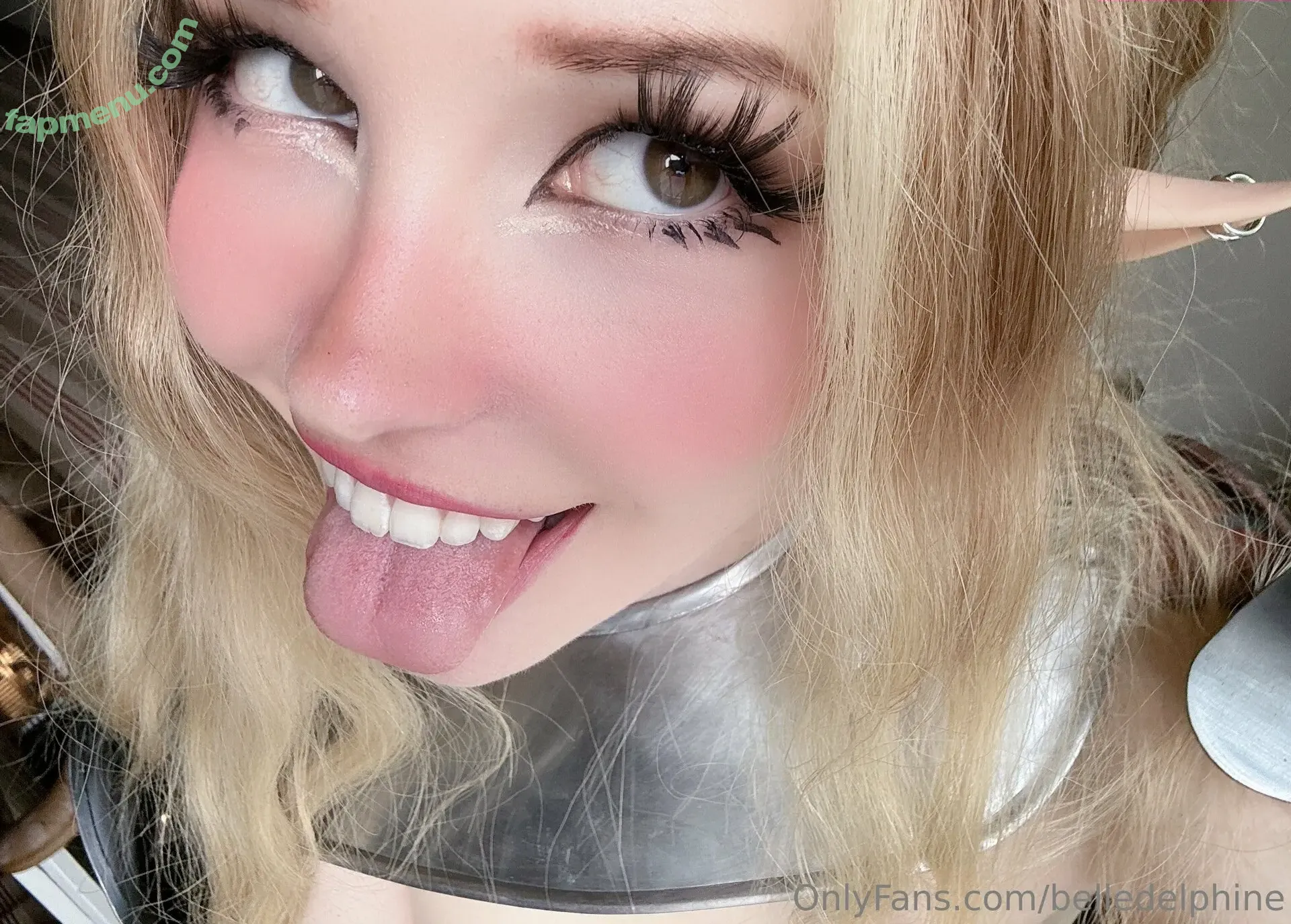 belledelphine nude photo #0765 (belle.delphine)