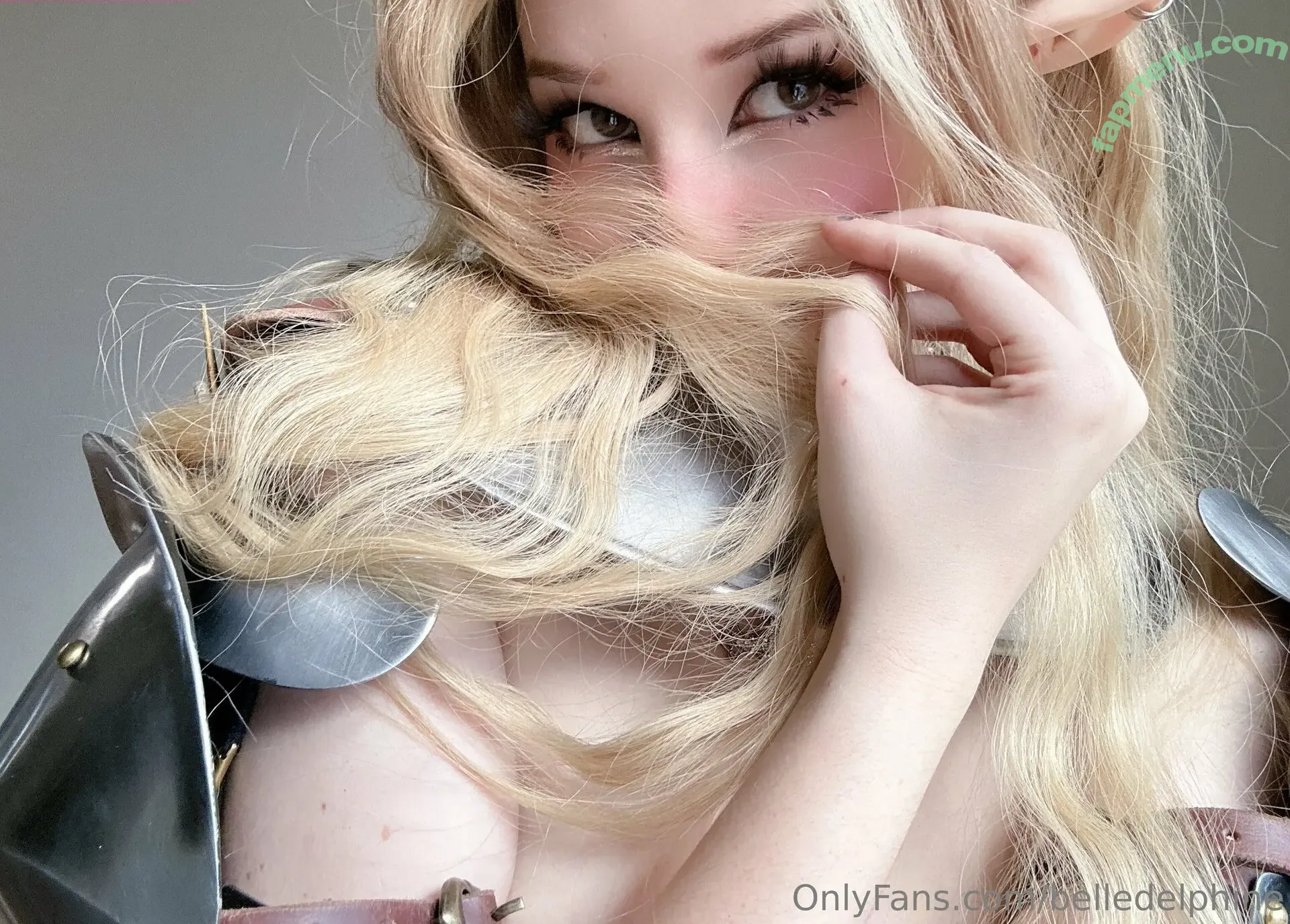belledelphine nude photo #0767 (belle.delphine)