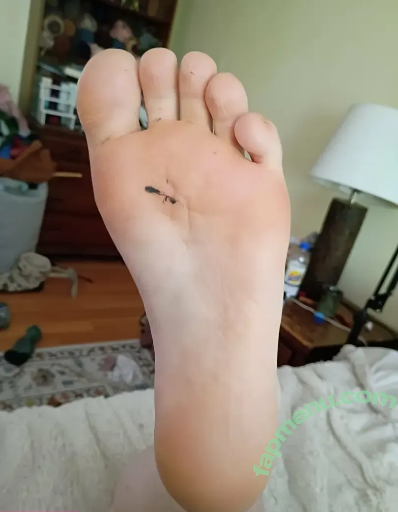 bellsfeetandass nude photo #0216 (bellsfeetandass)