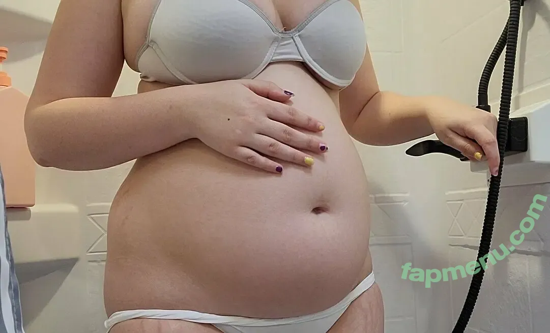 belly.0416 nude photo #0004 (belly.0416)