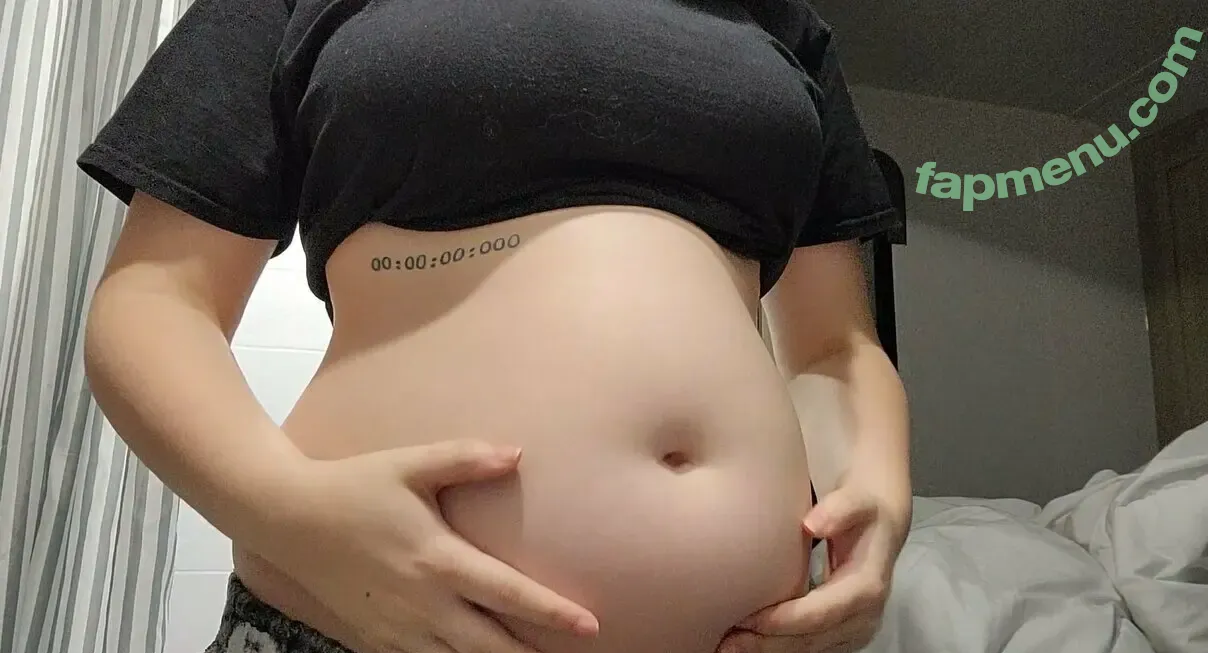belly.0416 nude photo #0018 (belly.0416)